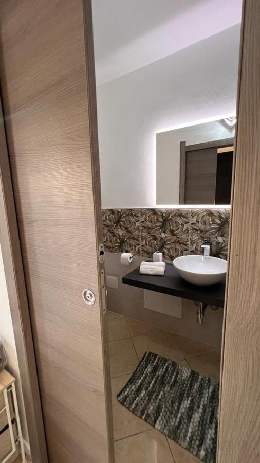 Come Per Incanto Rooms Bosa Exterior photo